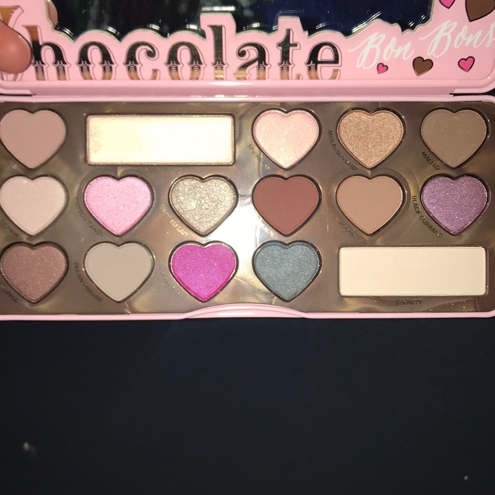 Too faced bundle! - Picture 2 of 4